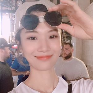 Meet your Posher, Hyojin